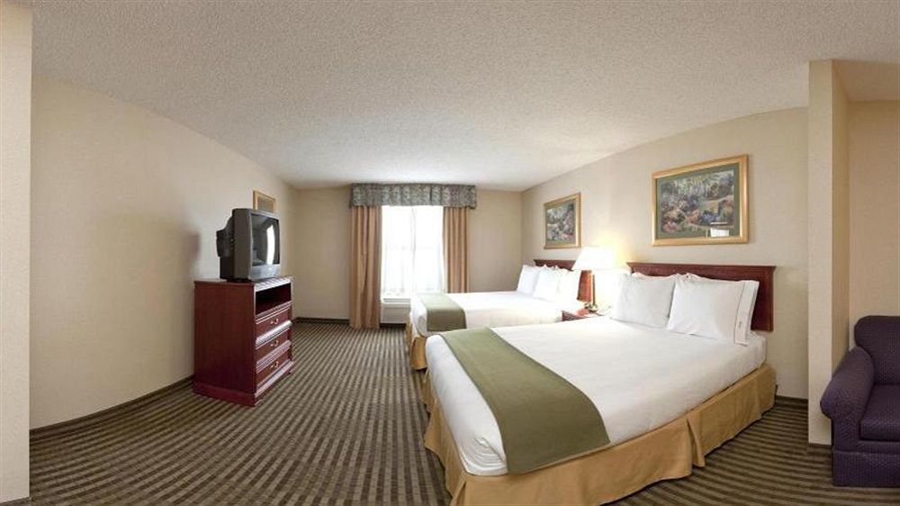 Holiday Inn Express Hotel & Suites Circleville By Ihg Eksteriør billede